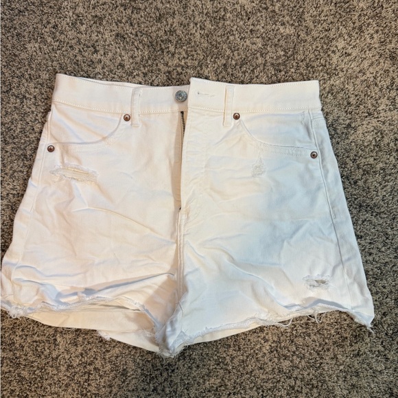 Express Pants - Express White High-Waist Distressed Mom Denim Shorts - Size 8